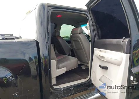 2010 Chevrolet Silverado 1500 Lt z USA, uszkodzony, nr VIN 3GCRKSE36AG299488